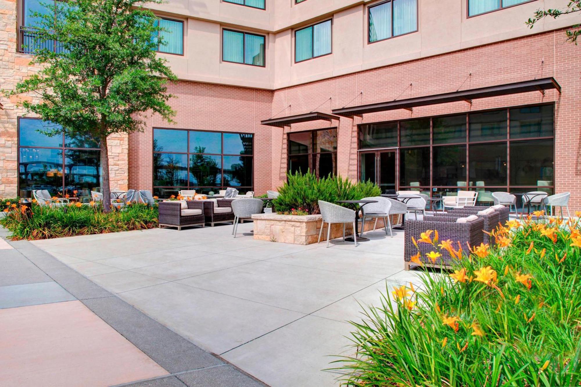 Sheraton Mckinney Exterior foto